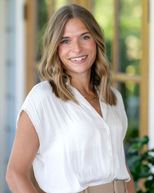 Caitlyn Snyder, Senior Sales Manager at Pippin Hill, pictured in a professional headshot.